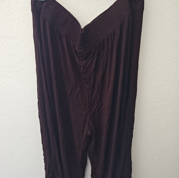 Victor Costa Occasion Knit Gaucho Pants - Picture 2 of 3